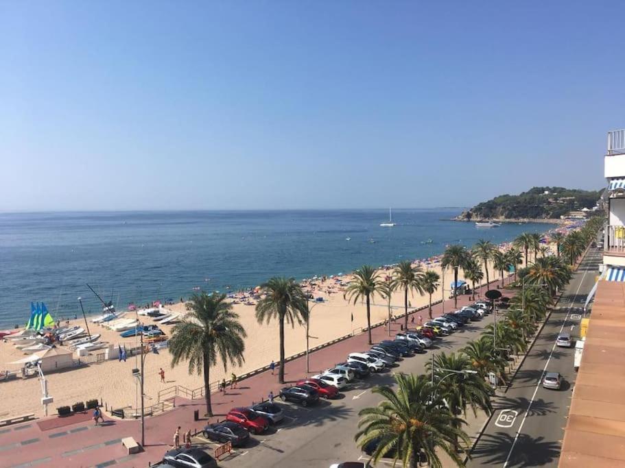 Apartamento Exclusivo Piso De La Playa De Fenals Con Terraza