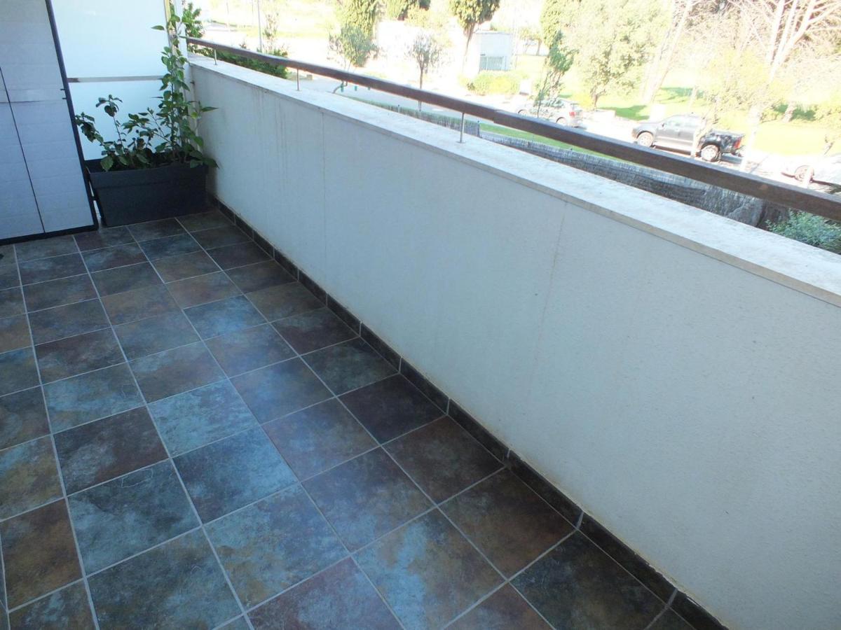 Acogedor Con Piscina Comunitaria Y Parking En Roses, Cerca De La Playa Y Atracciones - Es-204-39 Apartamento