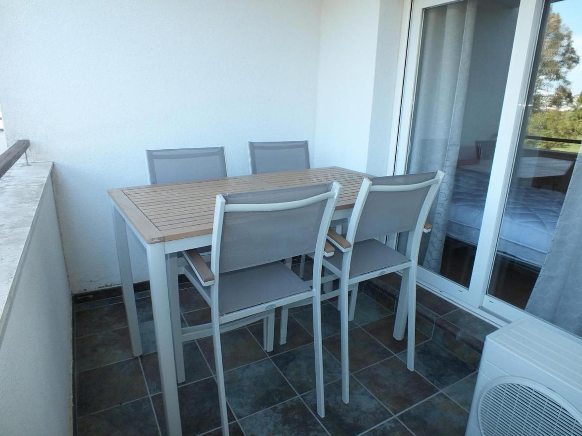 Acogedor Con Piscina Comunitaria Y Parking En Roses, Cerca De La Playa Y Atracciones - Es-204-39 *