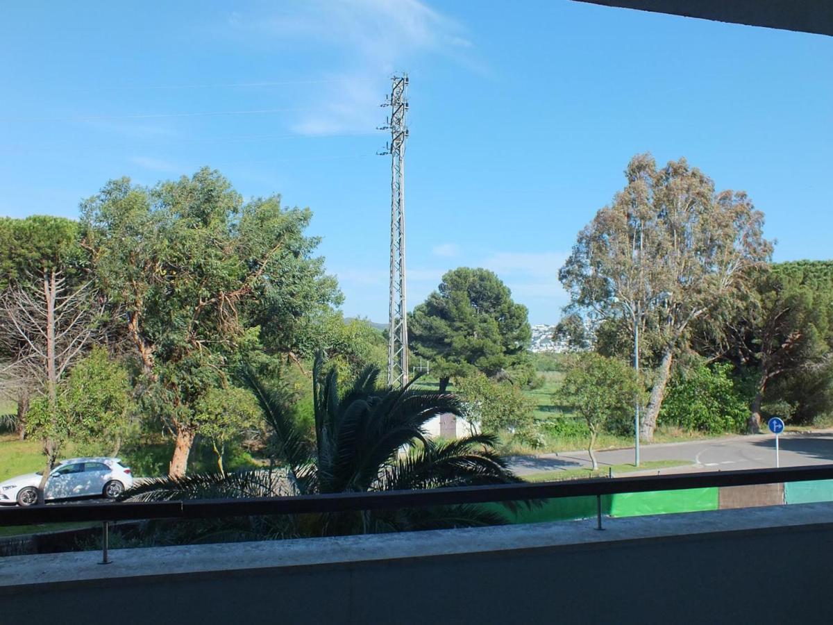 Acogedor Con Piscina Comunitaria Y Parking En Roses, Cerca De La Playa Y Atracciones - Es-204-39 Apartamento Rosas