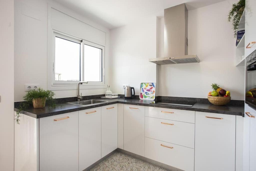 Apartment 1001 4 Personas By Homeselectspain Empuriabrava
