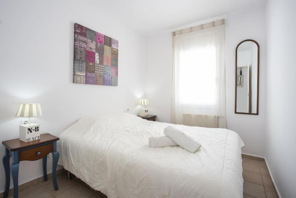 1001 4 Personas By Homeselectspain Apartment Empuriabrava