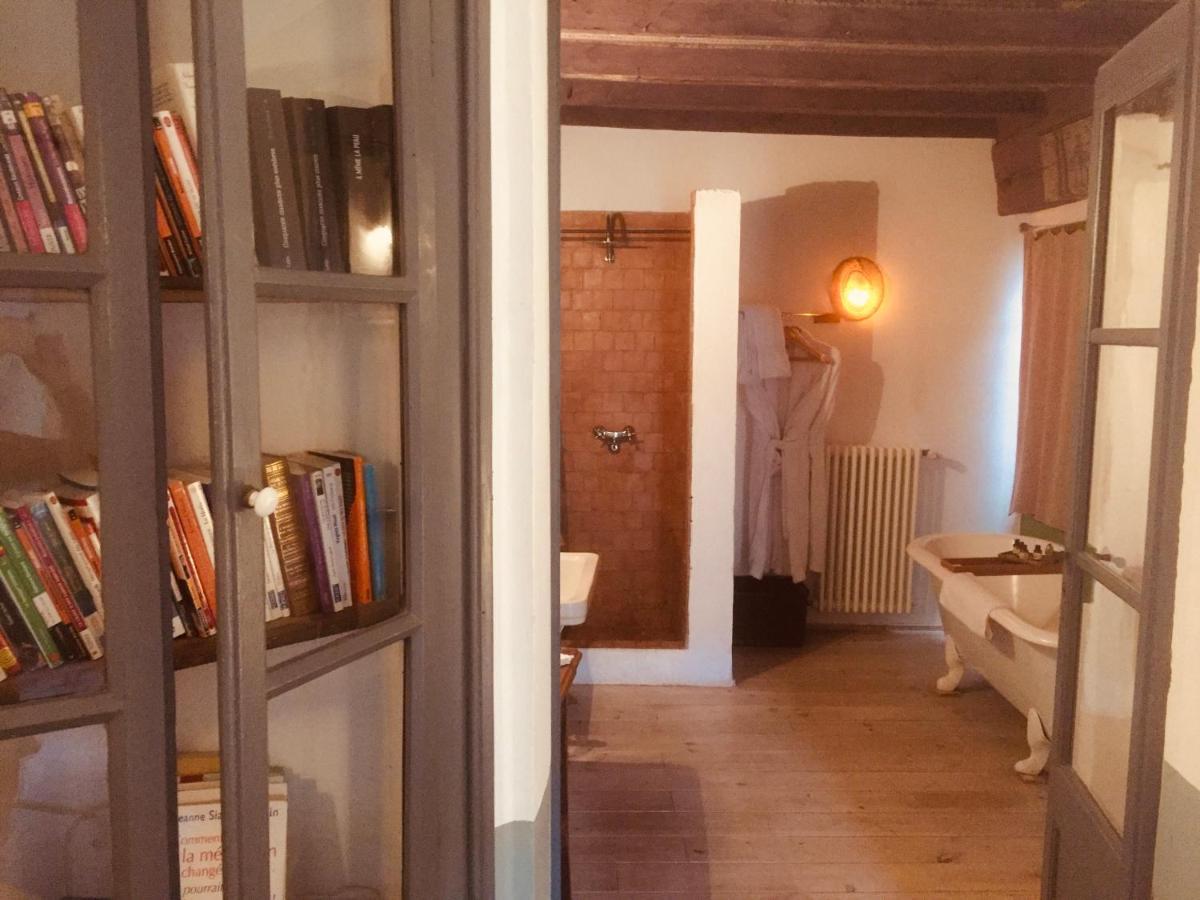 Casa Migdia Bed & Breakfast
