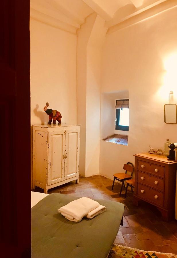 Casa Migdia 3* Sant Jordi Desvalls
