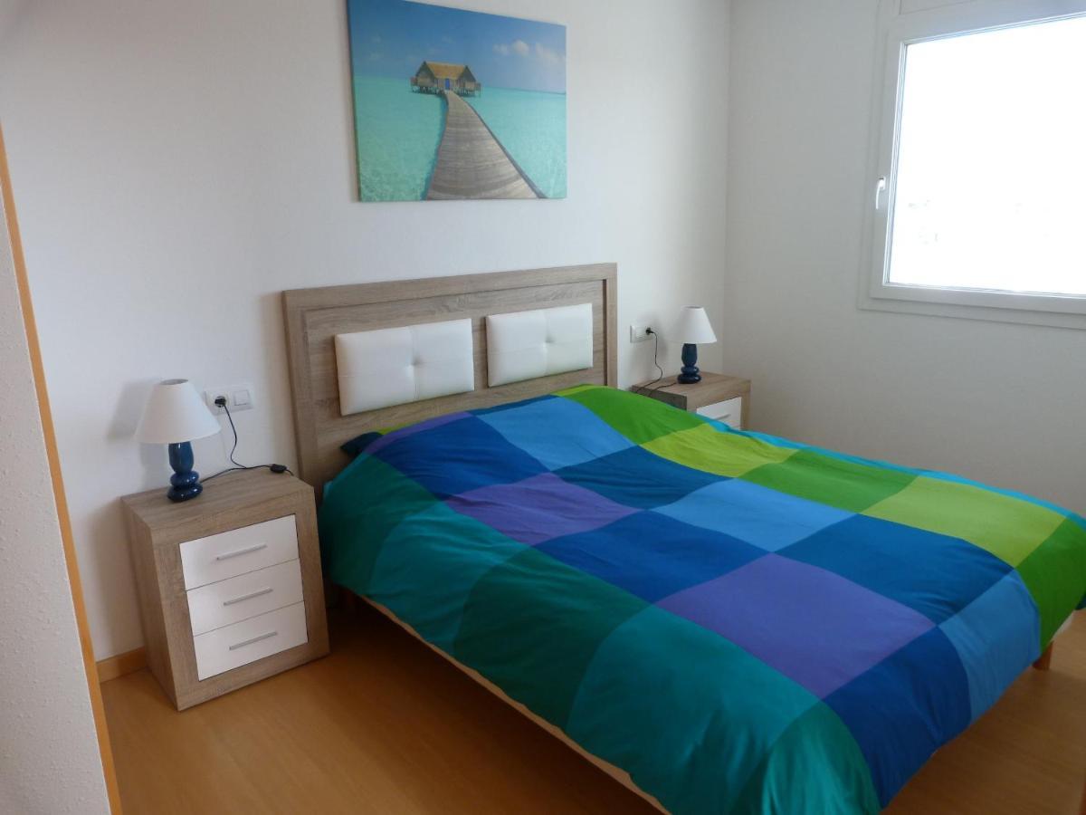 Apartment 2 Beds, 2 Baths With Great Views And Pool