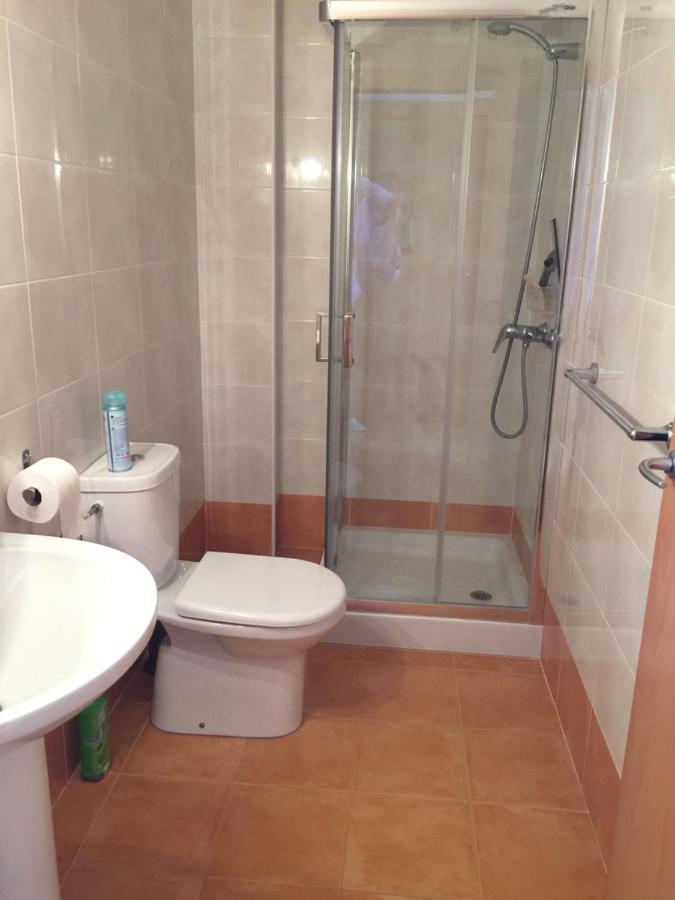 2 Beds, 2 Baths With Great Views And Pool Roses