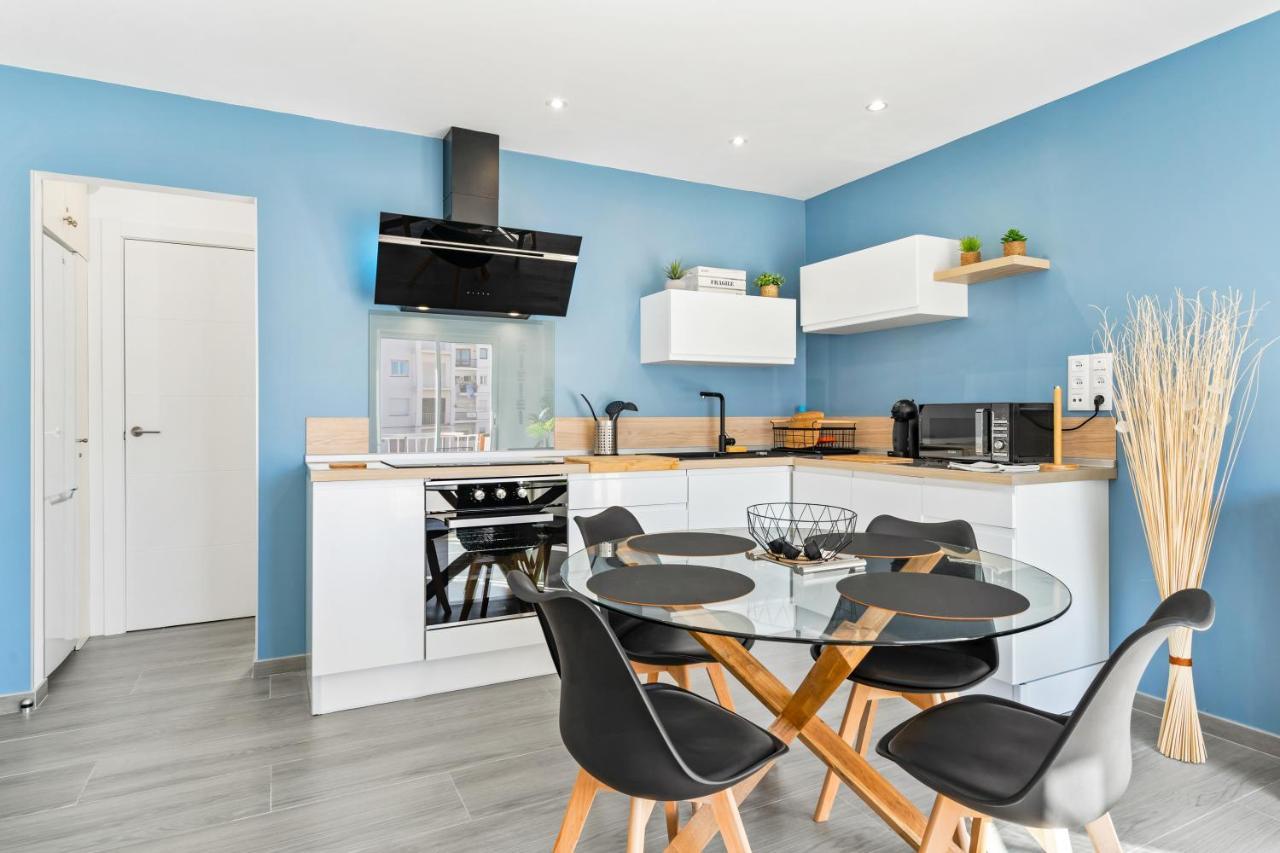 Apartamento Apartamento En El Centro Con Terraza Y Piscina