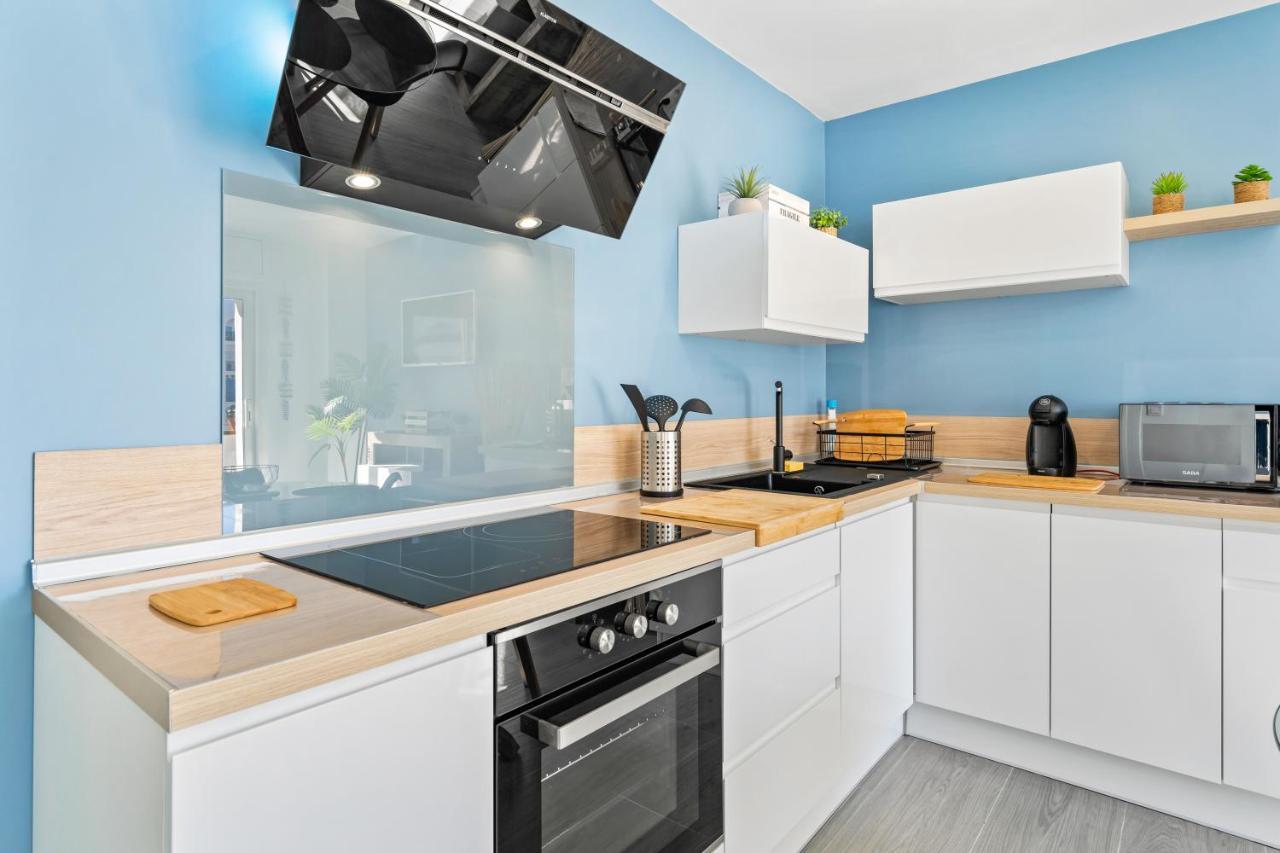 Apartamento En El Centro Con Terraza Y Piscina Apartamento Ampuriabrava