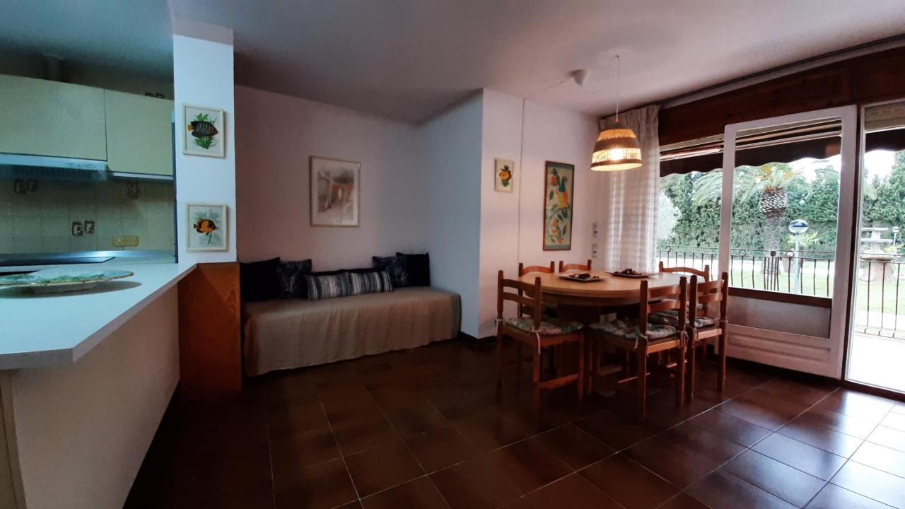 I-90 - Calella De Palafrugell