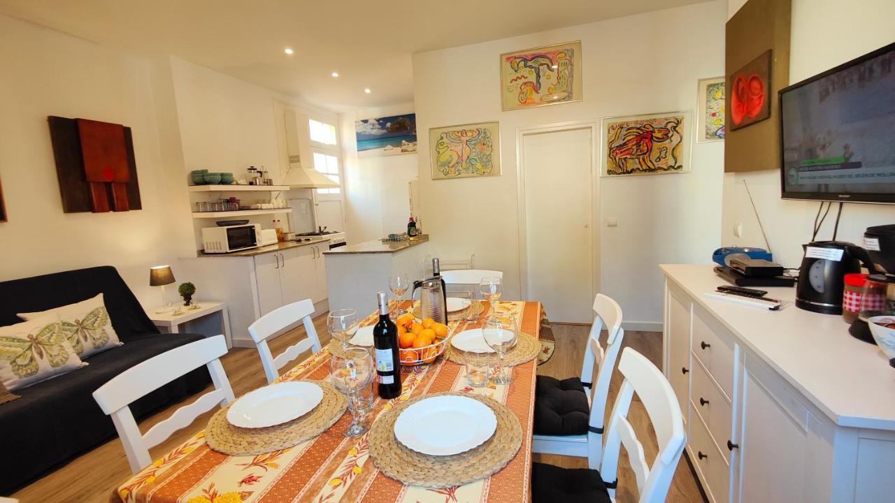 Сasa de vacaciones Casa Con Jardín A 30 Metros De La Playa. Vl.
