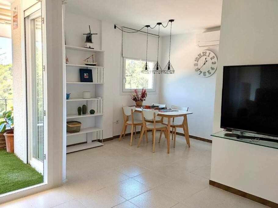 Apartamento Recien Reformado Con Piscina Y Ac *