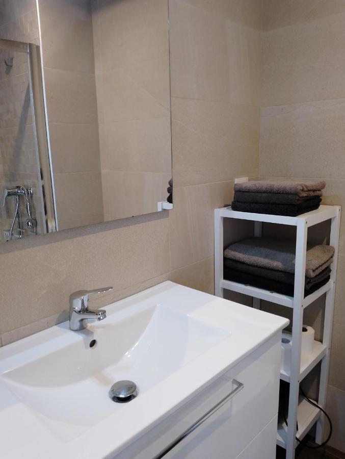 Pis Practic I Agradable Sobre La Marina Apartment *