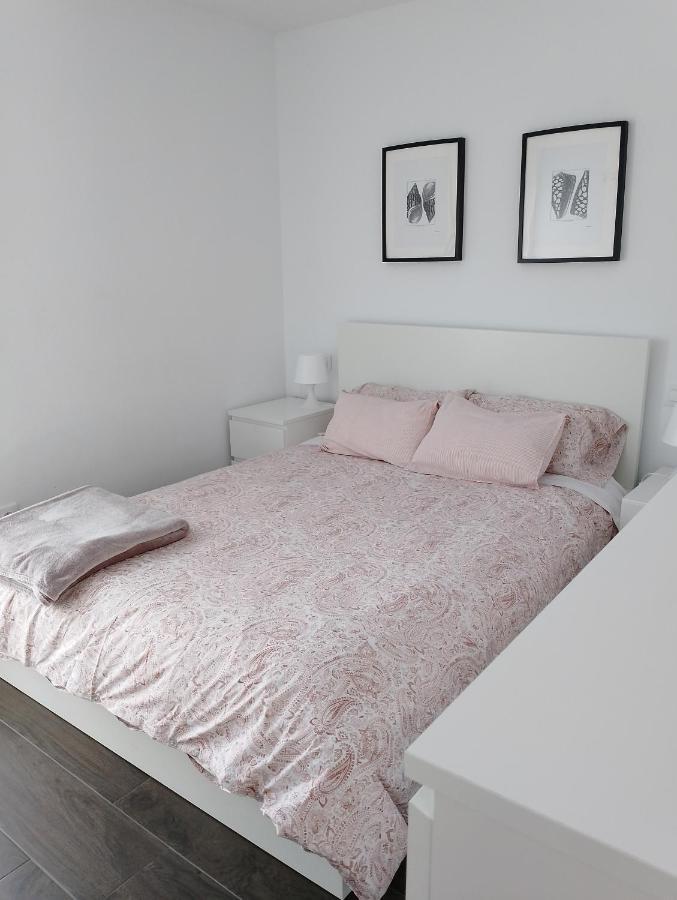 Pis Practic I Agradable Sobre La Marina Apartment