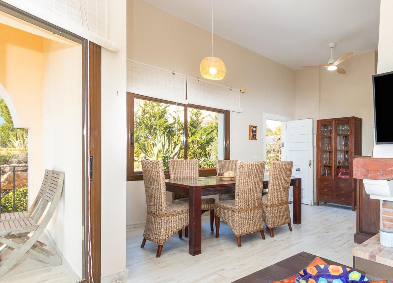 Sea Views & Private Pool In Begur, Costa Brava. Villa Tamariu
