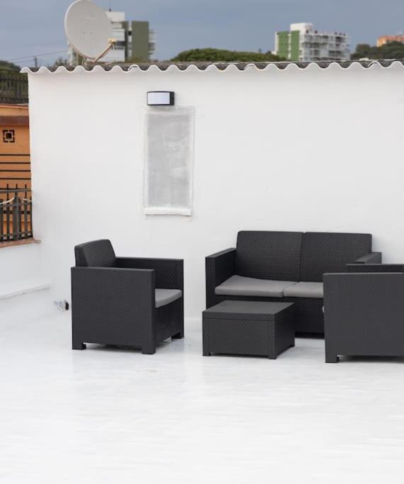 Penthouse With A 80m2 Terrace Near The