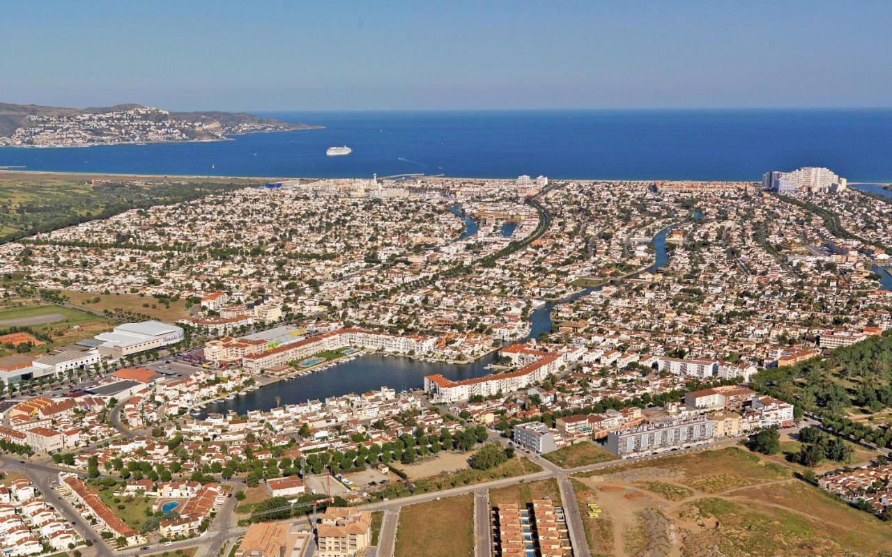 Apart-rent Sant Maurici 0136 Apartment Empuriabrava