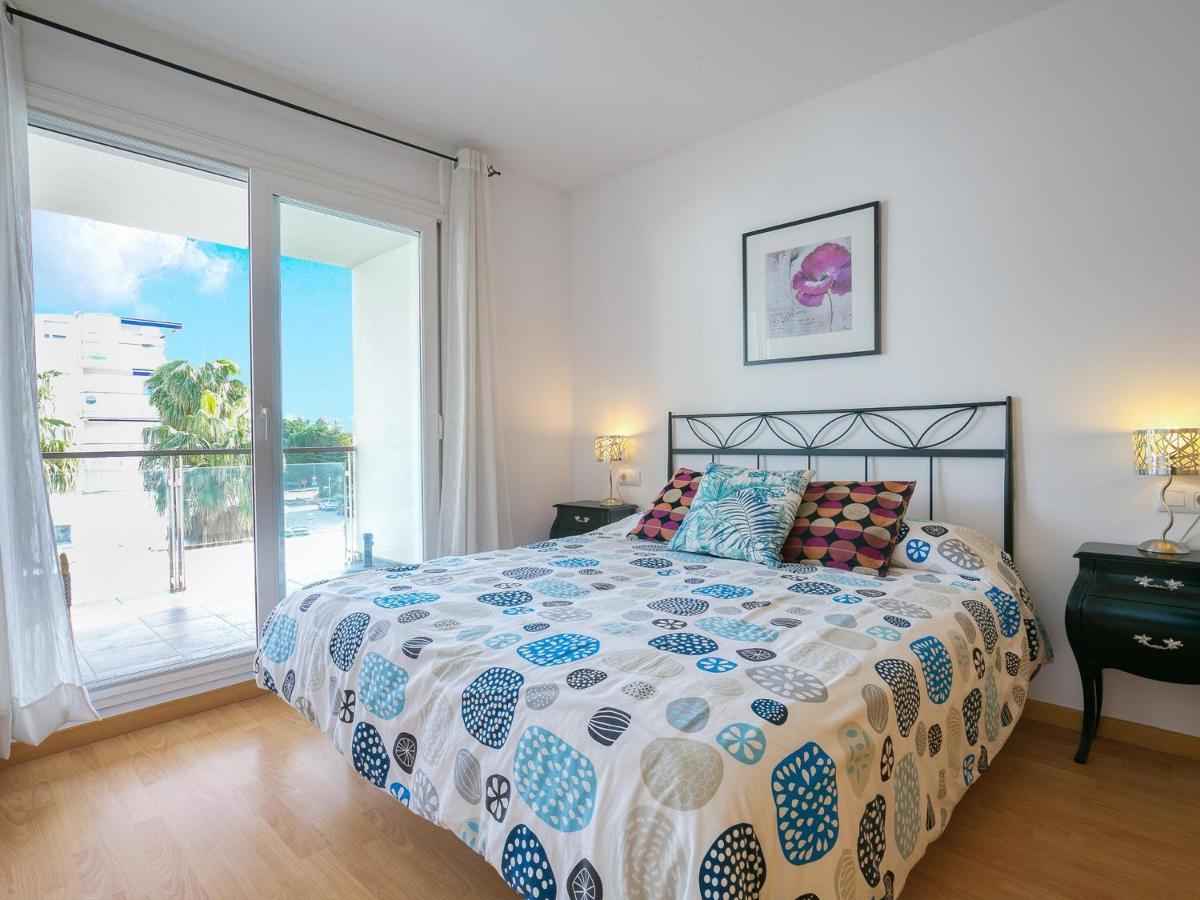 Con Piscina Y Parking En Santa Margarita, - Ideal Familias - Es-228-95 Apartamento