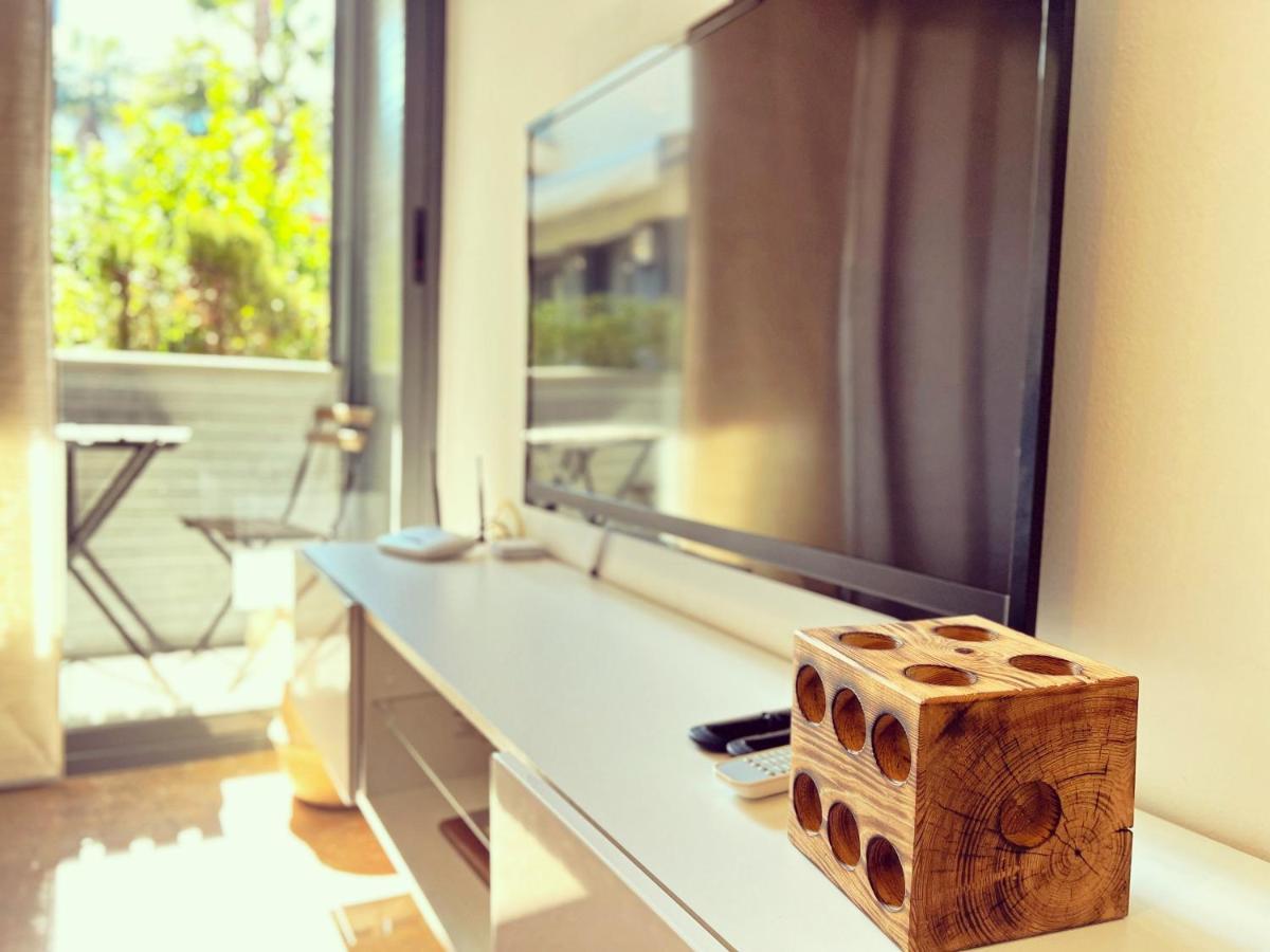 Apartment Con Piscina Y Parking En