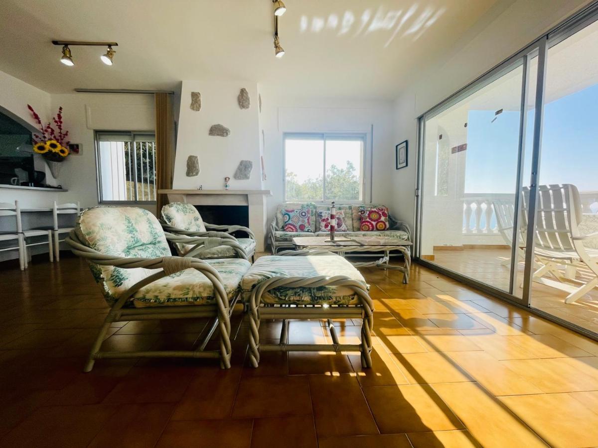 Costamar Apartment *