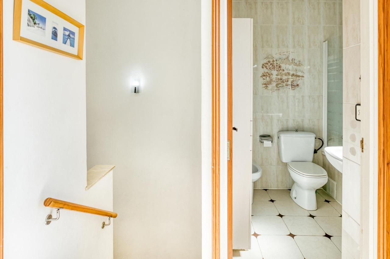 La Flor Con Piscina Holiday home *