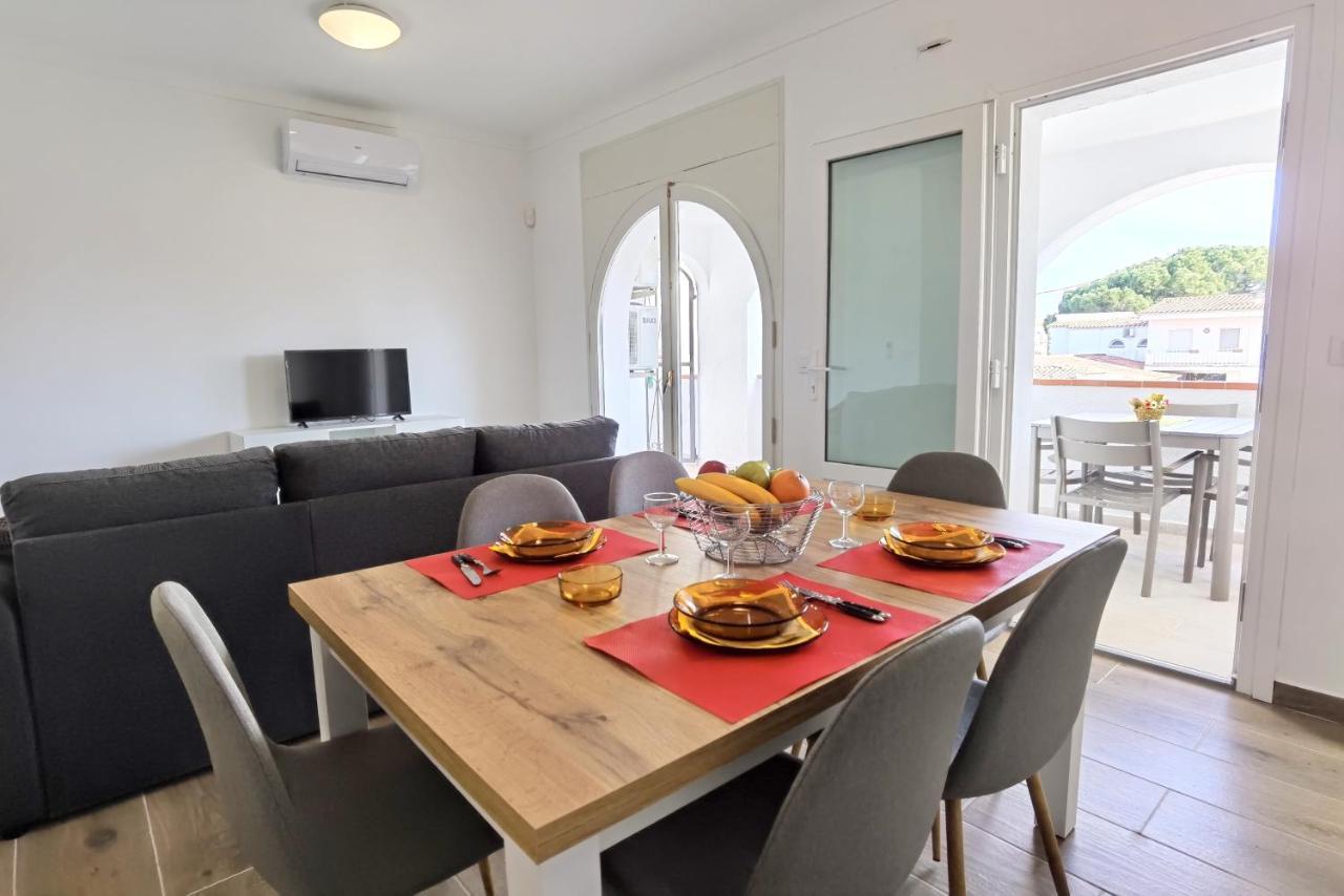 Apartamento Leon Inmo Dana - 15770 *