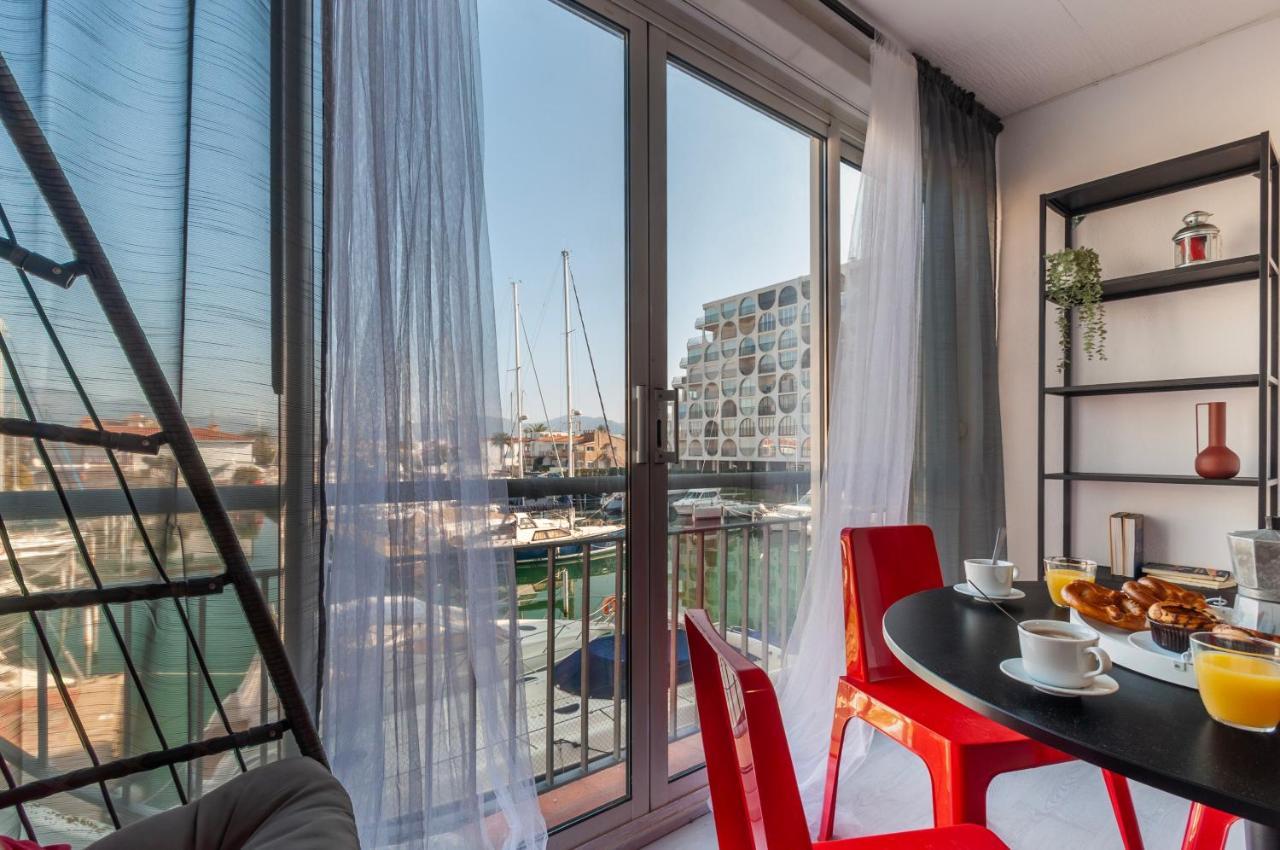 Apartment Estudio En 1ª Linea Con Vistas Al Puerto Deportivo By Insidehome Empuriabrava