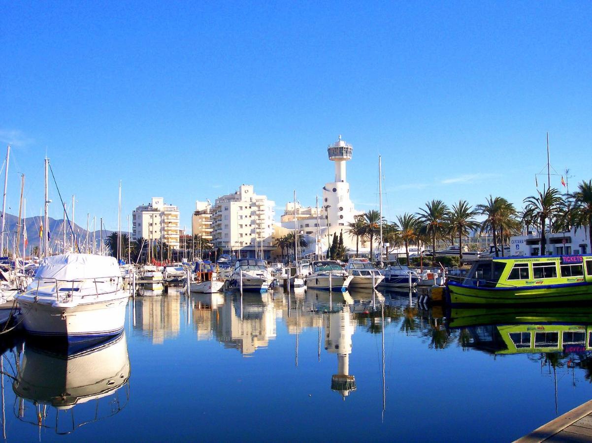Leon Inmo Dana - 15770 Ampuriabrava