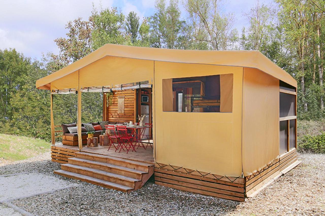 Pola Giverola Camp Camping