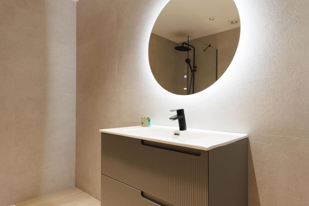 Bravissimo Centre, Modern 2-bedroom Apartment *