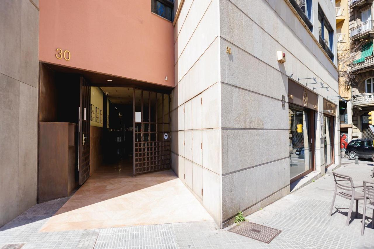 Bravissimo Centre, Modern 2-bedroom Apartment *