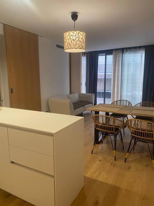 Piso Lujo De La Playa Lloret. Apartment *