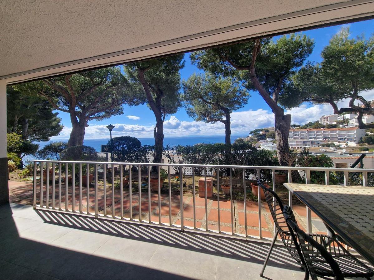 Apartment Marcel Roses