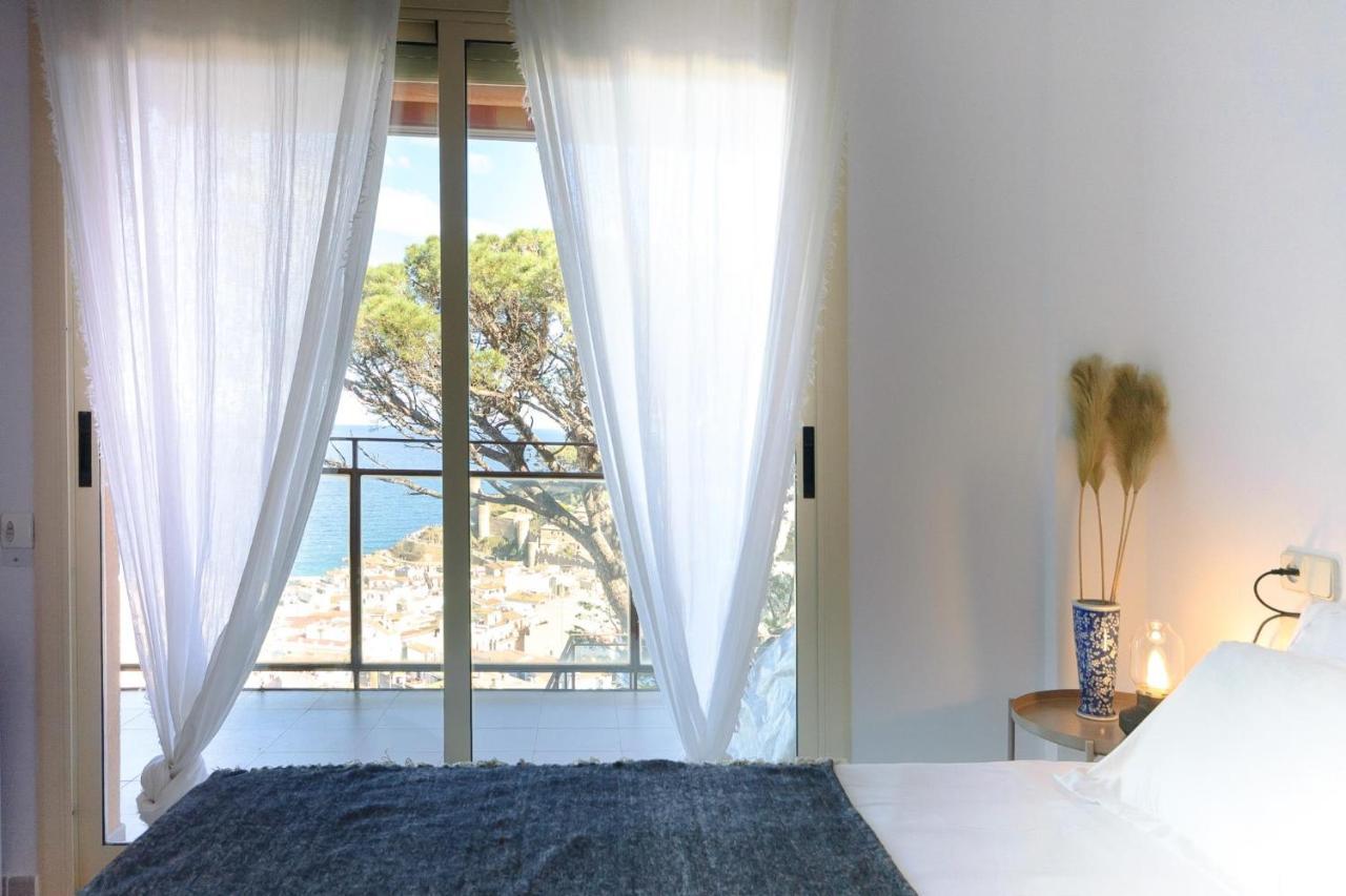 Pool And Sea Views With 1 Parking Space Tossa de Mar
