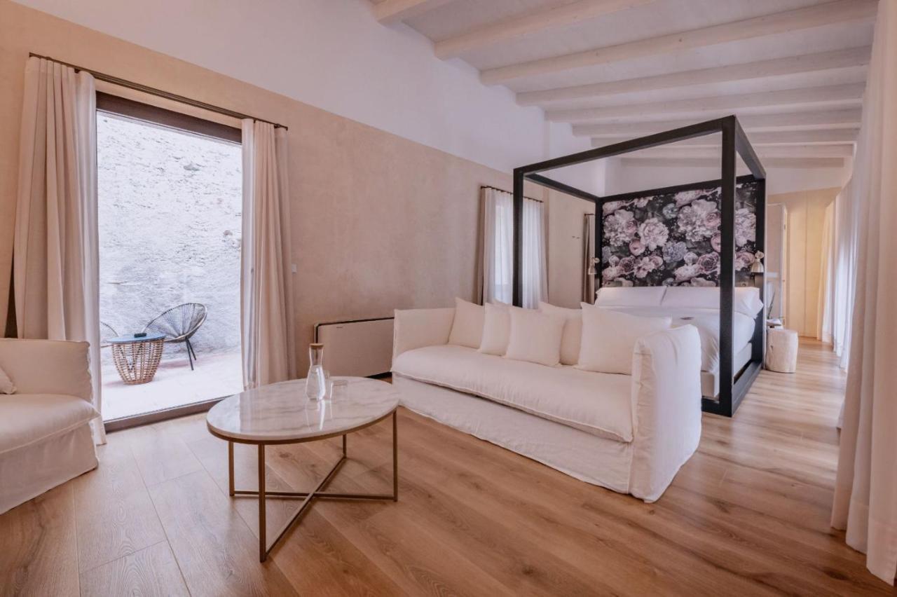 Palau Macelli & Hotel