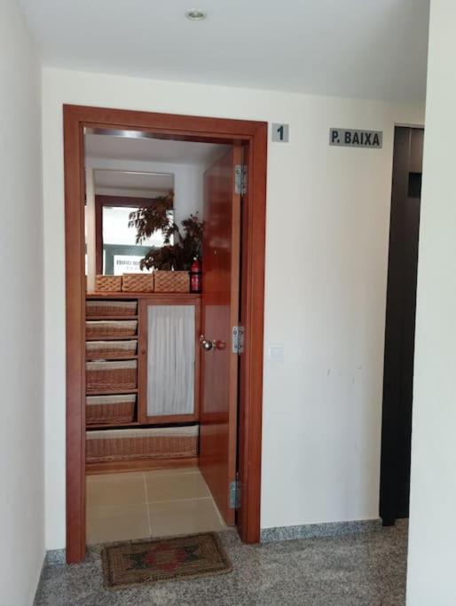 Apartment En Primera Linea De Mar Roses