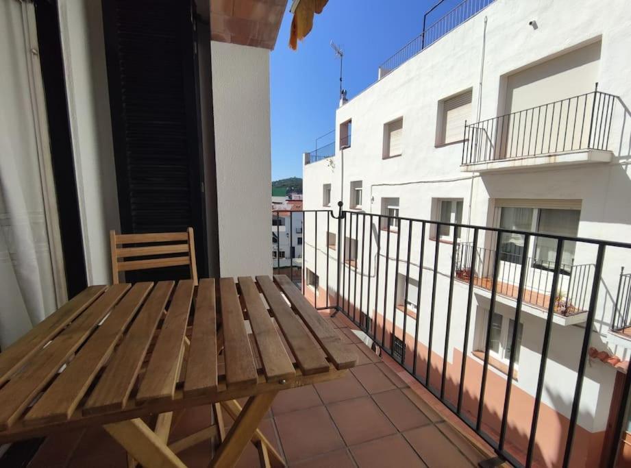2 Minutes Walking To The Parking Included Apartment *