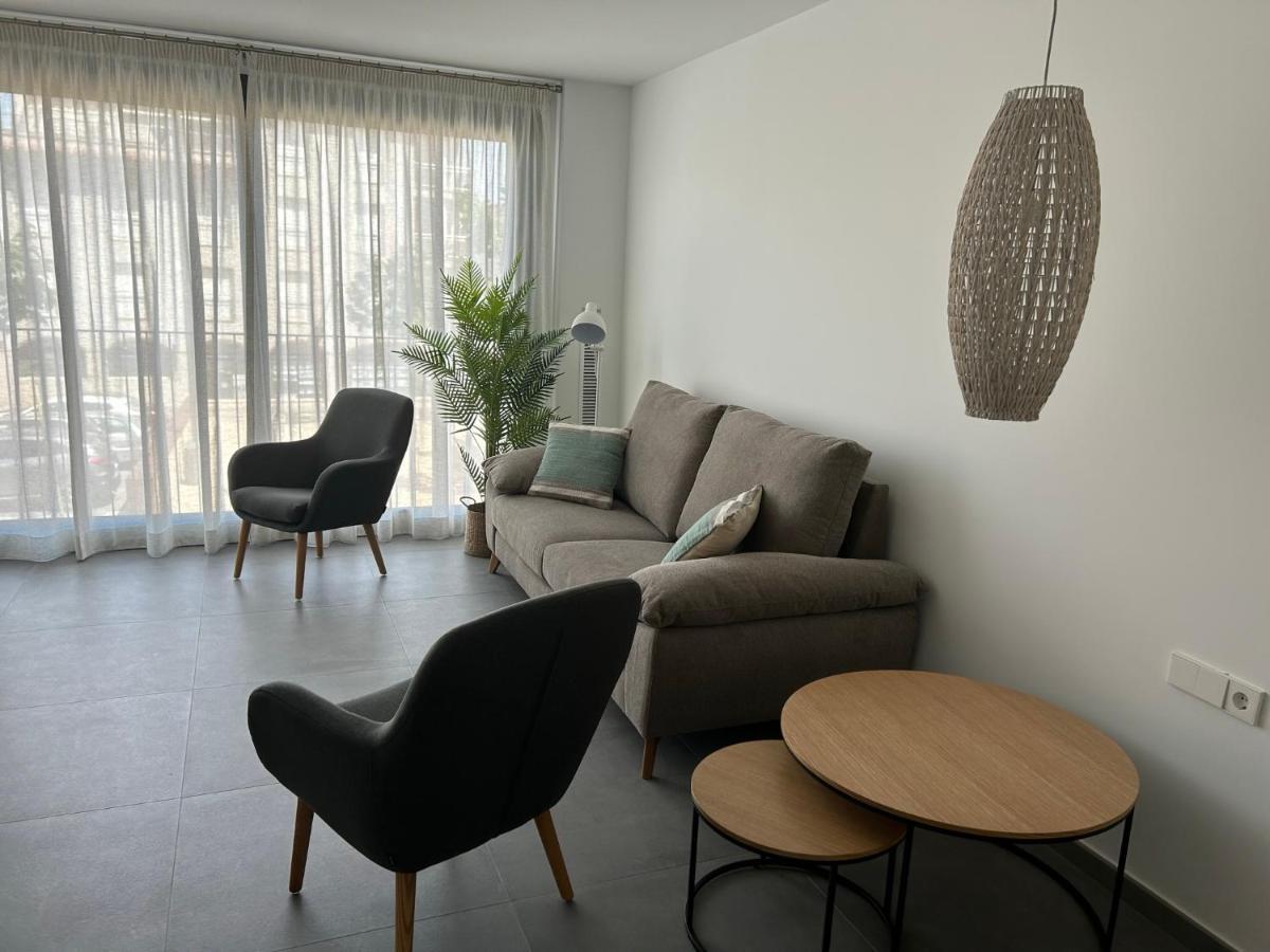 Apartamento El Centre, 3 Habitacions, 2 Banys I Cuina