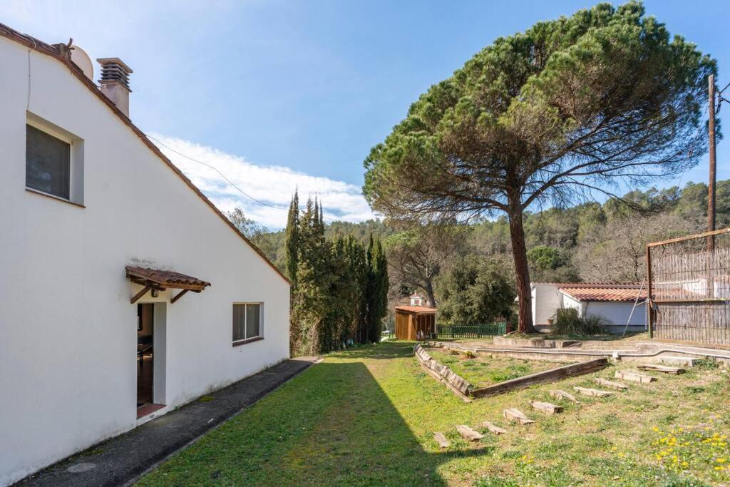 Casa Con Piscina Cerca De Holiday home Girona