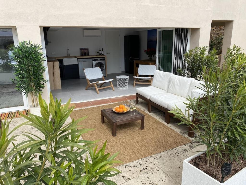Romantic Modern Private Swimming Pool 5 Min Walk From Centre *