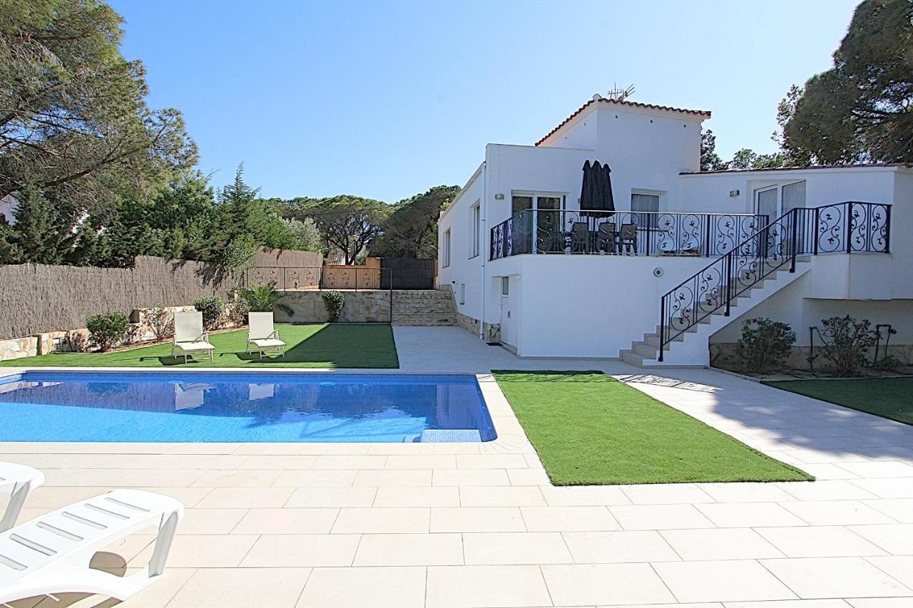 Villa House *