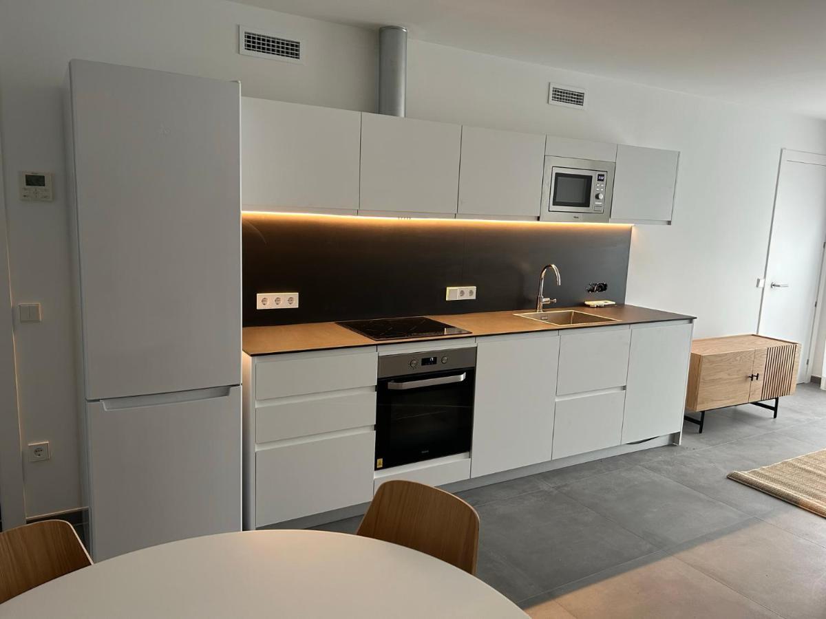 Apartamento El Centre, 3 Habitacions, 2 Banys I Cuina L' Escala