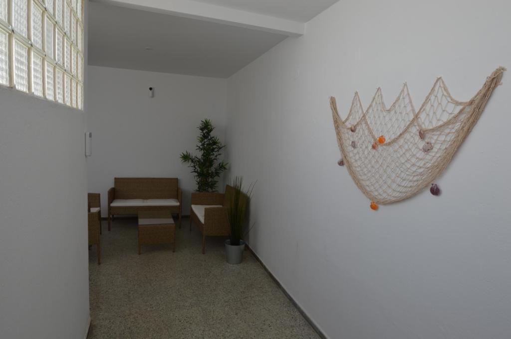 Center 3 *