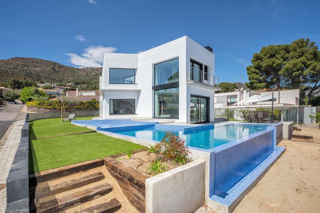 Sea Views In Cap De Creus - Free Wifi - Lumen House Holiday home *