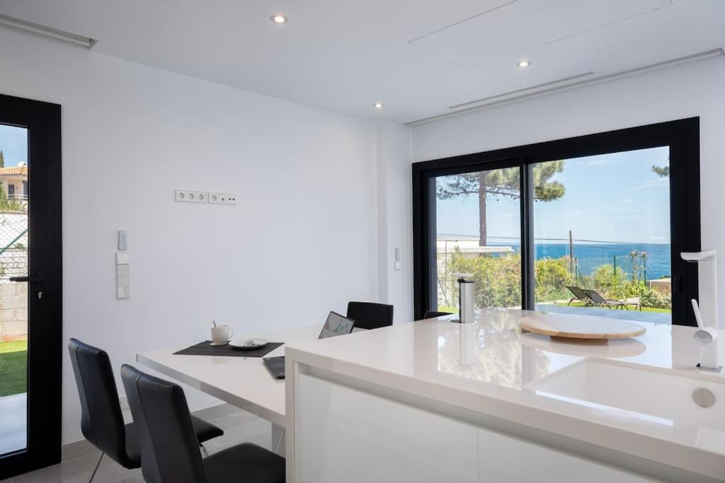 Sea Views In Cap De Creus - Free Wifi - Lumen House *