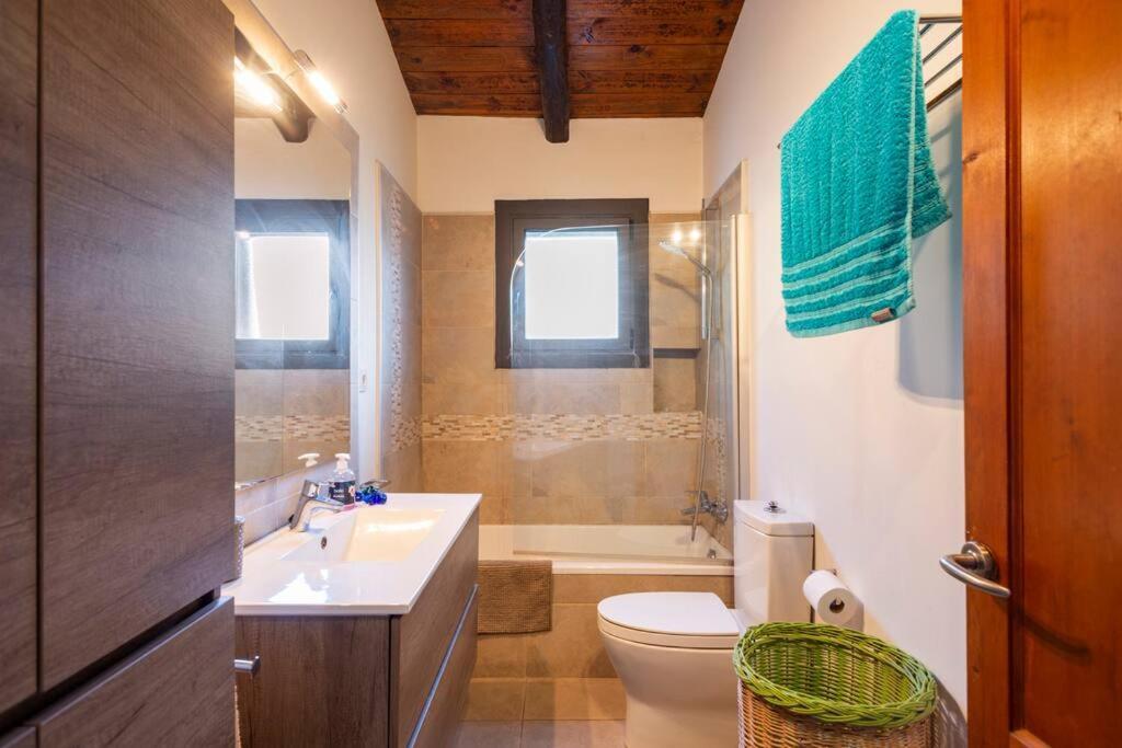 Casa Con Piscina Cerca De