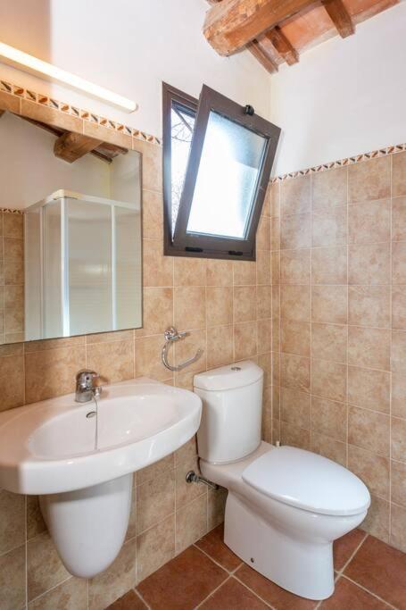 Casa Con Piscina Cerca De Girona