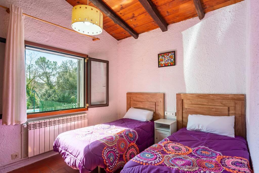 Casa Con Piscina Cerca De * Girona