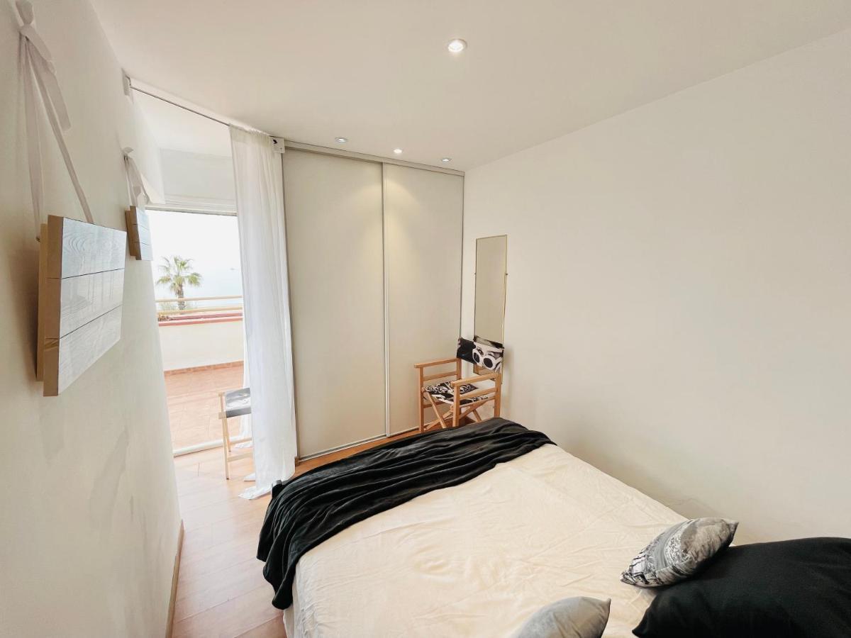 Rnet - Rhc 1208 Center Apartment