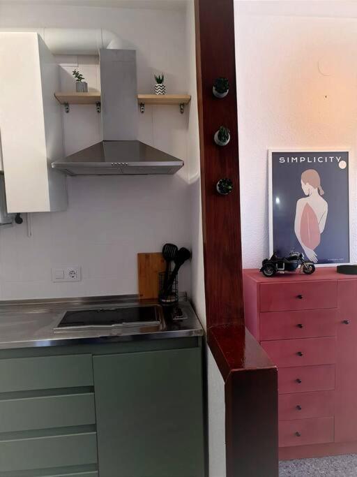 Somriu Fenals Platja Apartamento