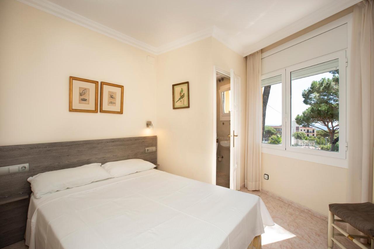 Habitacions Cristina Country house *